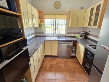 1450-villa-for-sale-in-periana-54126-large
