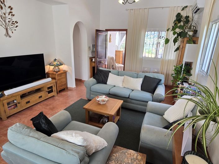 Image No.10-3 Bed Villa for sale