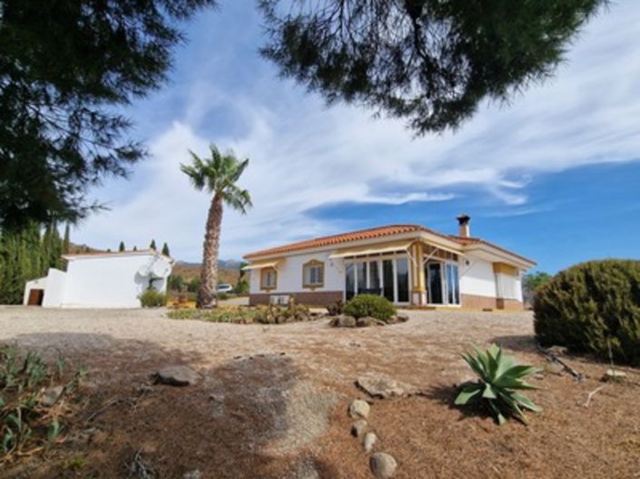 Image No.22-3 Bed Villa for sale