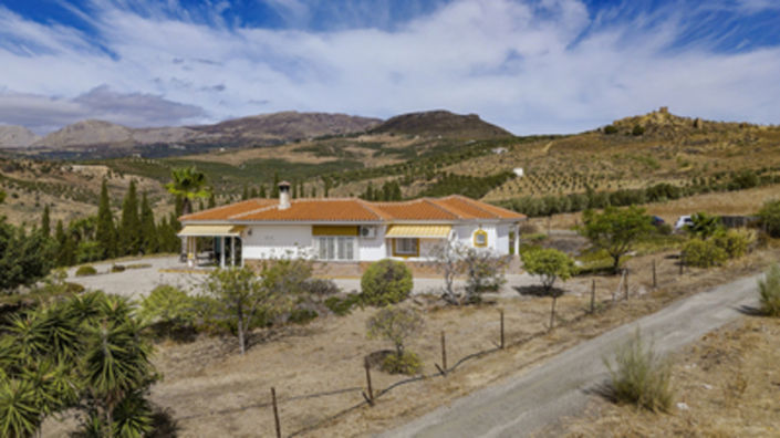Image No.6-3 Bed Villa for sale