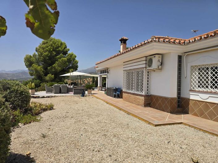 Image No.15-3 Bed Villa for sale