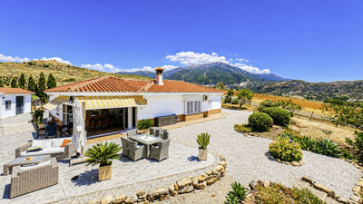 1453-villa-for-sale-in-alcaucin-54532-large