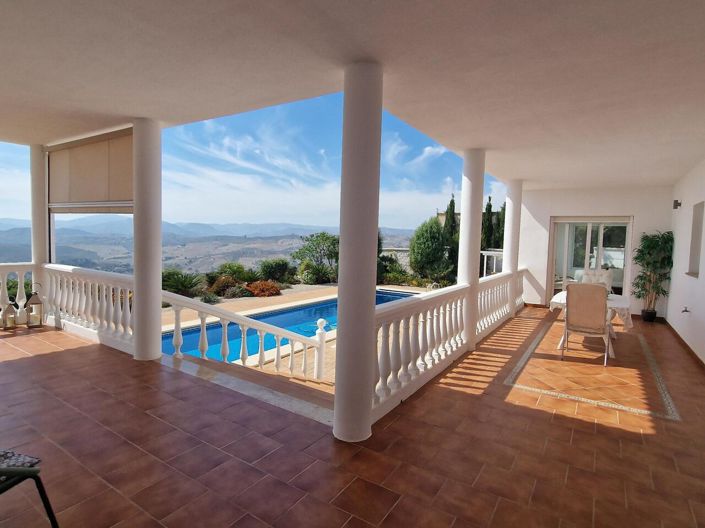 Image No.12-5 Bed Villa for sale