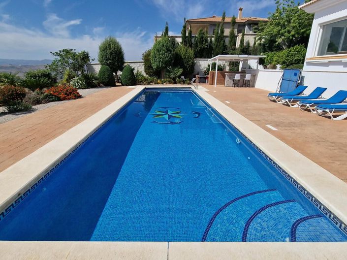 Image No.16-5 Bed Villa for sale