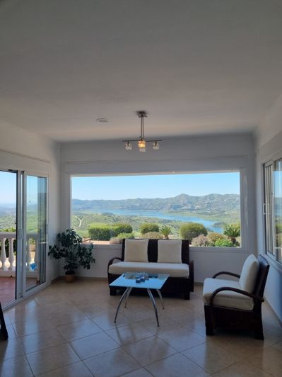 Image No.3-5 Bed Villa for sale
