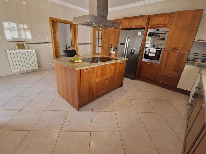 Image No.30-5 Bed Villa for sale