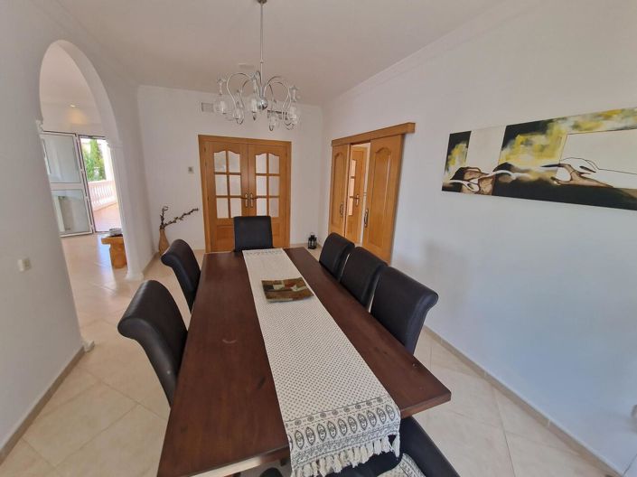 Image No.34-5 Bed Villa for sale