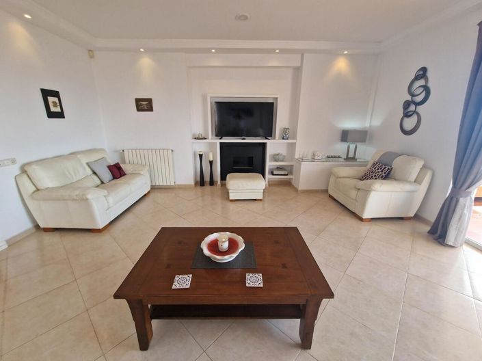 Image No.36-5 Bed Villa for sale