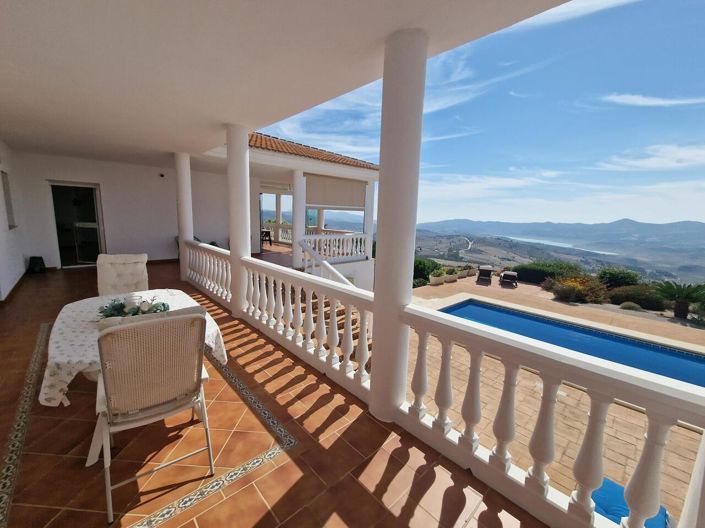 Image No.41-5 Bed Villa for sale