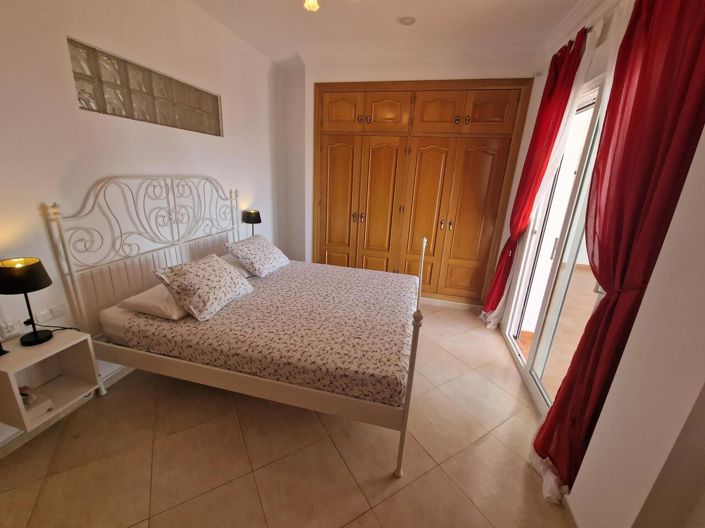 Image No.45-5 Bed Villa for sale