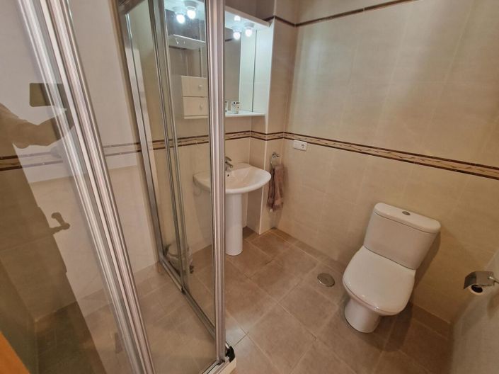 Image No.48-5 Bed Villa for sale