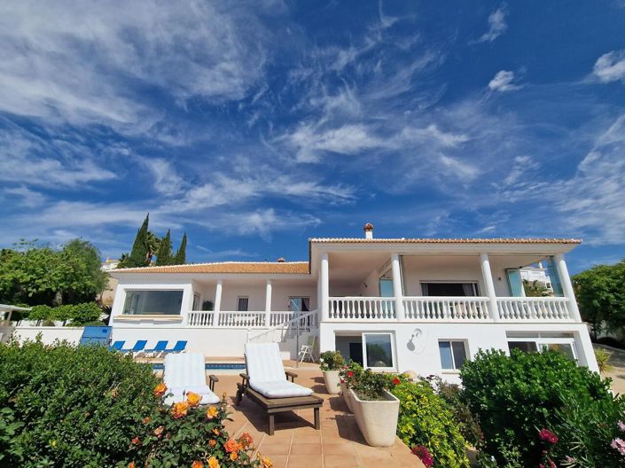 Image No.6-5 Bed Villa for sale