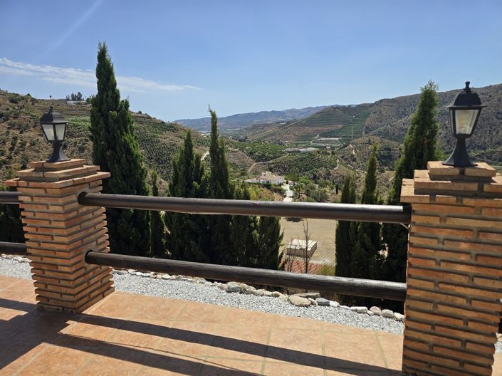 Image No.20-4 Bed Villa for sale