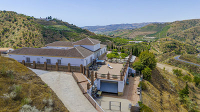 1455-villa-for-sale-in-canillas-de-aceituno-5