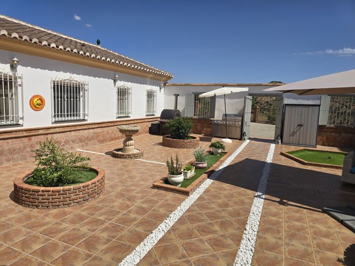 Image No.26-4 Bed Villa for sale