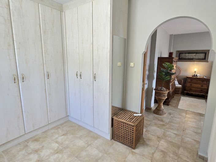 Image No.38-4 Bed Villa for sale