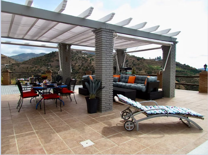 Image No.4-4 Bed Villa for sale