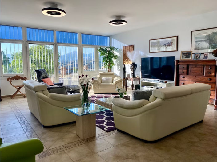 Image No.6-4 Bed Villa for sale