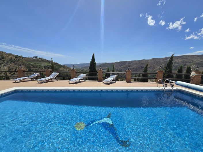 Image No.9-4 Bed Villa for sale