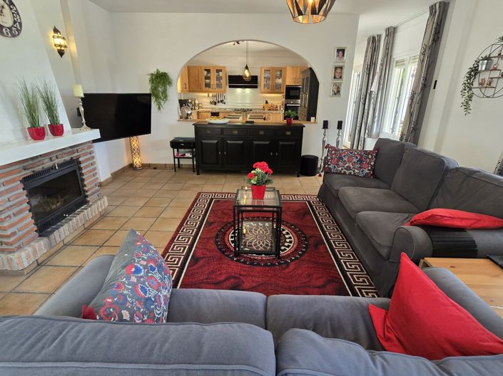 Image No.21-2 Bed Villa for sale