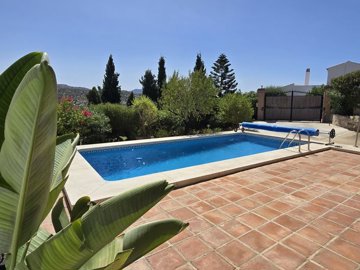 1458-villa-for-sale-in-vinuela-54448-large