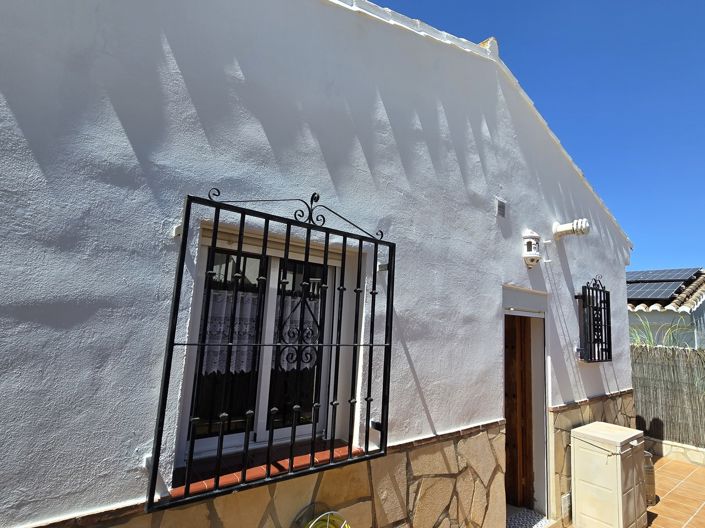 Image No.18-2 Bed Villa for sale