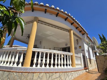 1457-villa-for-sale-in-puente-don-manuel-5430