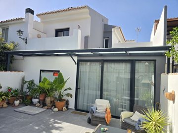 1459-village-house-for-sale-in-periana-54726-
