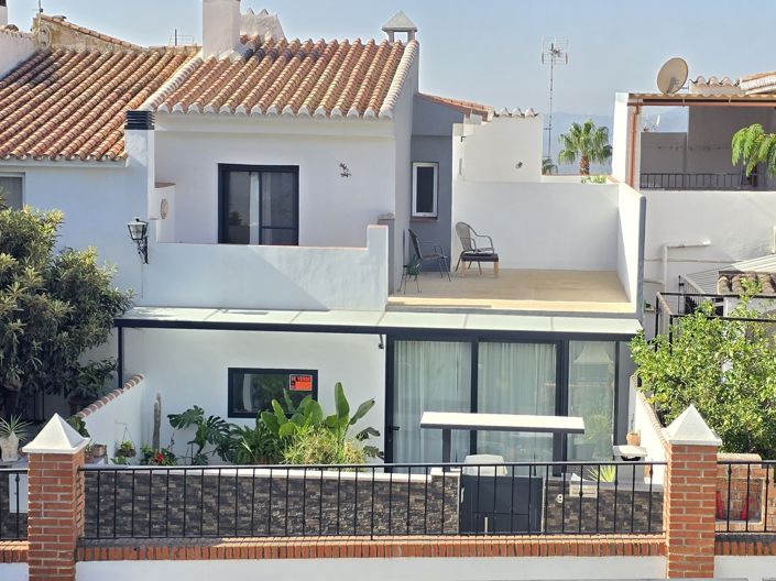 Image No.8-3 Bed Village House for sale