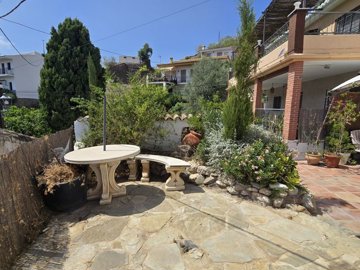 1220-village-house-for-sale-in-vinuela-54682-