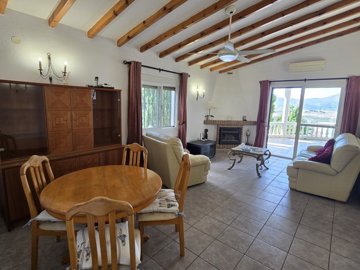 1460-villa-for-sale-in-puente-don-manuel-5476