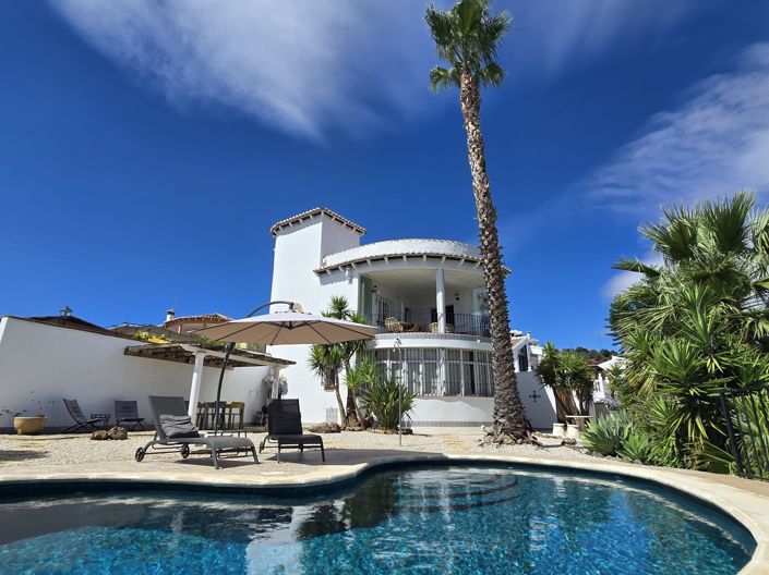 Image No.3-3 Bed Villa for sale