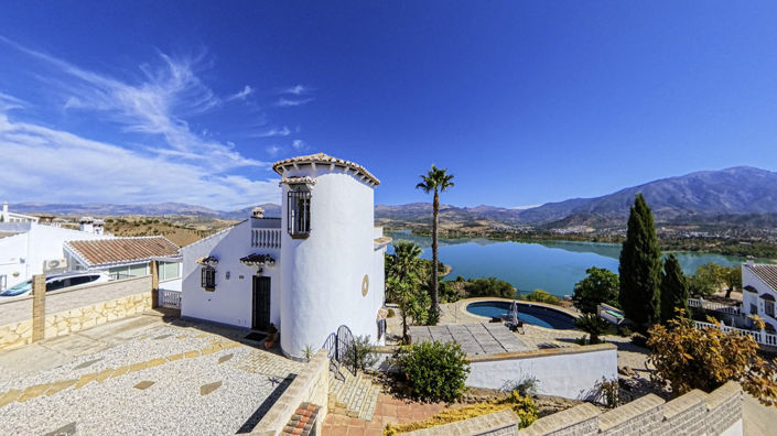 Image No.42-3 Bed Villa for sale