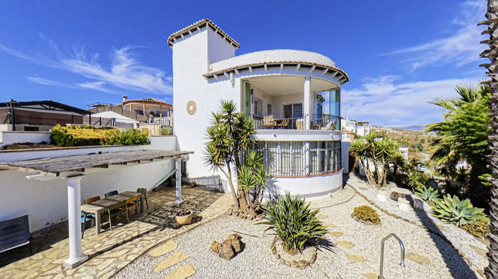 Image No.9-3 Bed Villa for sale