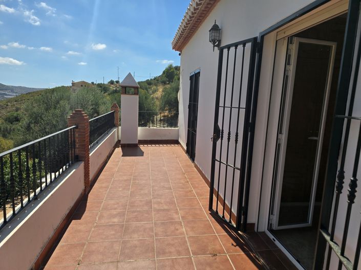 Image No.17-3 Bed Villa for sale