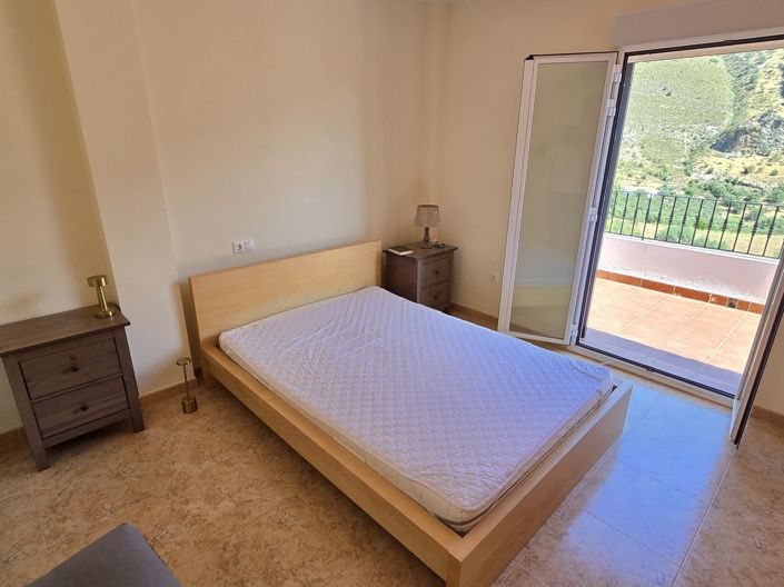 Image No.37-3 Bed Villa for sale