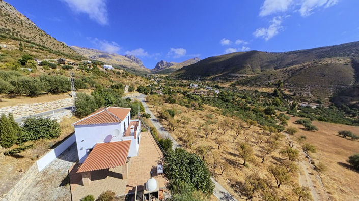 Image No.49-3 Bed Villa for sale