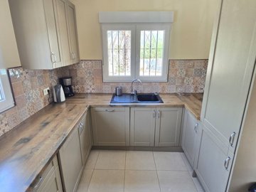 1461-villa-for-sale-in-vinuela-54800-large