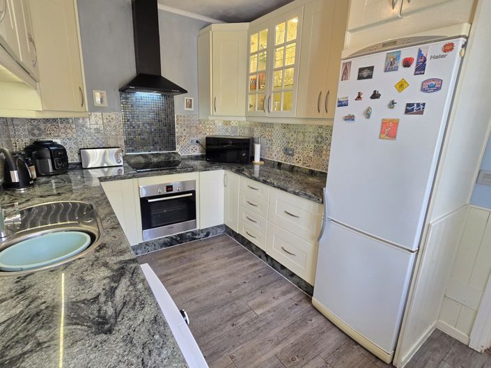 Image No.15-3 Bed Villa for sale