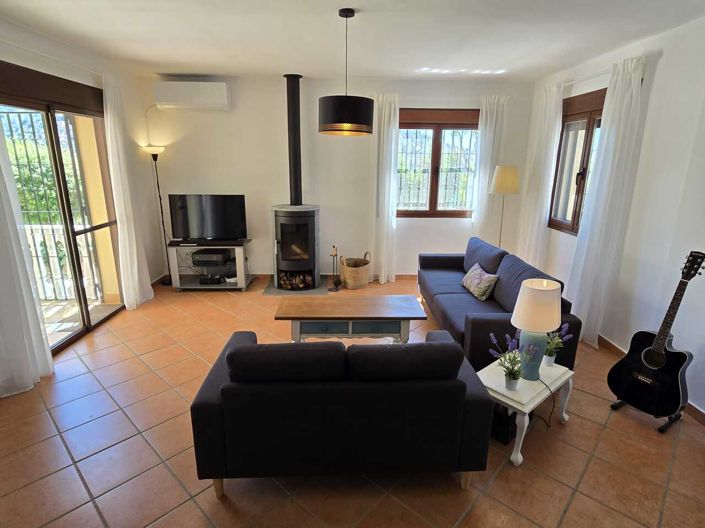 Image No.20-3 Bed Villa for sale