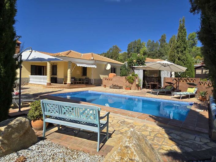 Image No.3-3 Bed Villa for sale