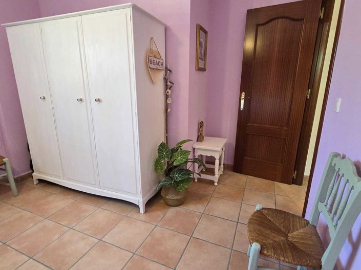 Image No.32-3 Bed Villa for sale
