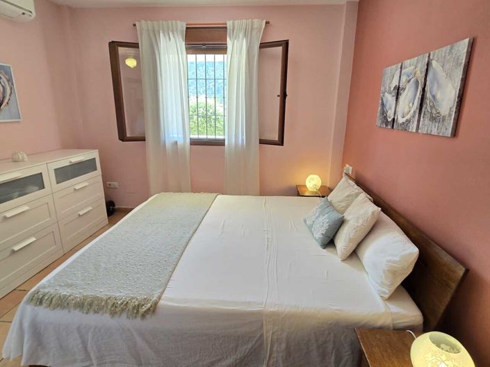 Image No.34-3 Bed Villa for sale