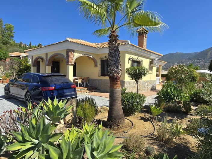 Image No.40-3 Bed Villa for sale