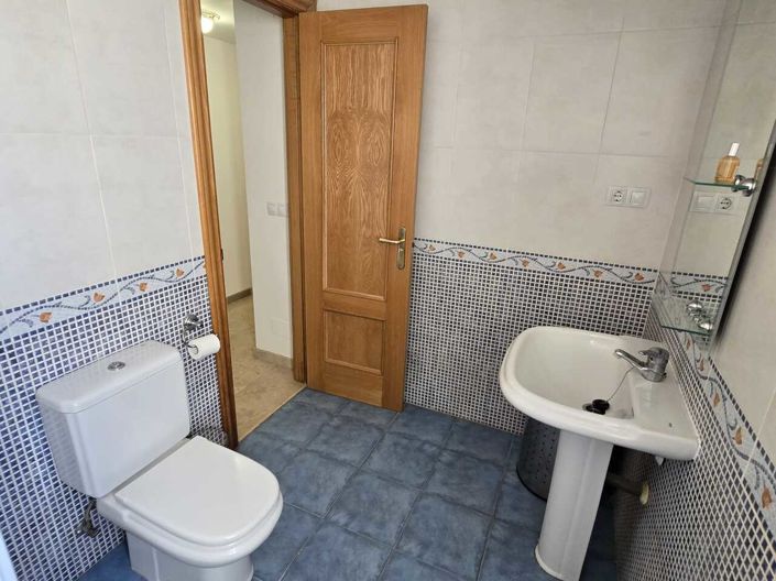 Image No.20-2 Bed Apartment for sale