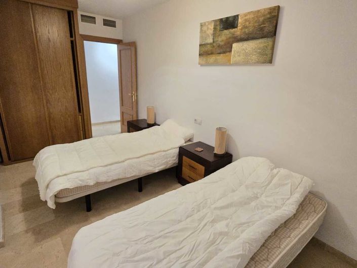 Image No.21-2 Bed Apartment for sale