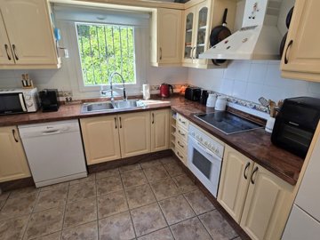 1467-villa-for-sale-in-vinuela-55110-large