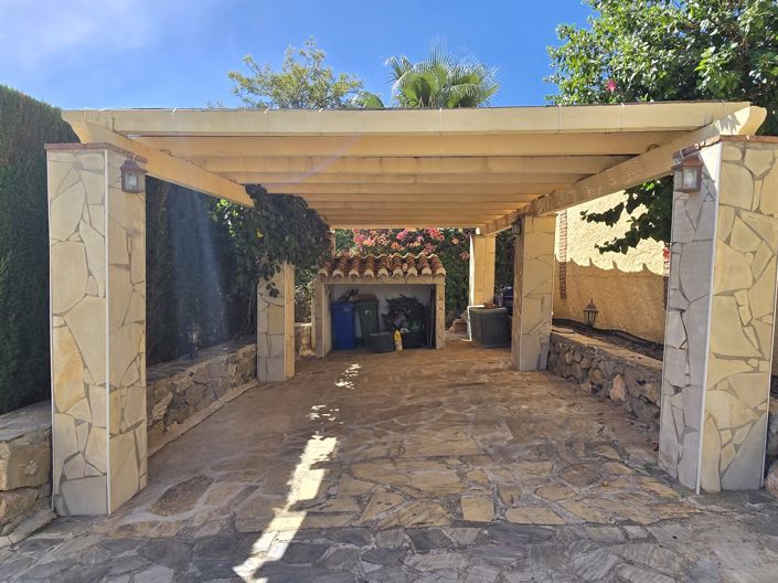 Image No.49-3 Bed Villa for sale