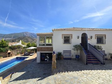 1467-villa-for-sale-in-vinuela-55102-large