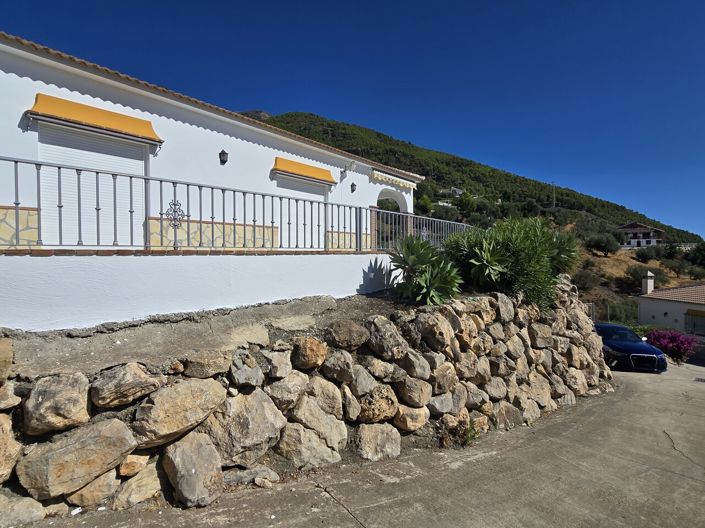 Image No.33-Villa de 3 chambres à vendre à Alcaucín